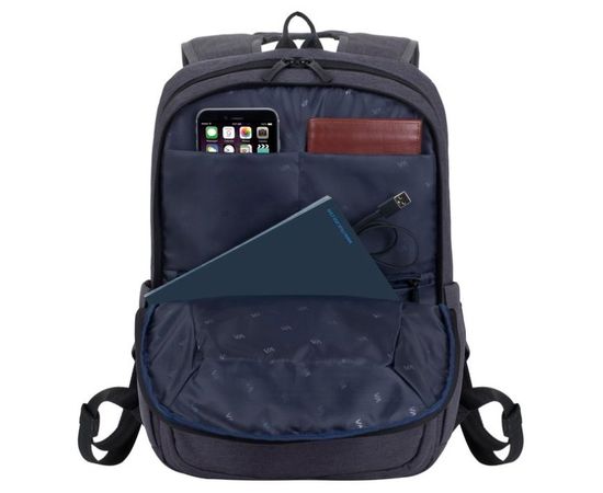  Рюкзак для ноутбука 15.6" Riva 7760 черный полиэстер 